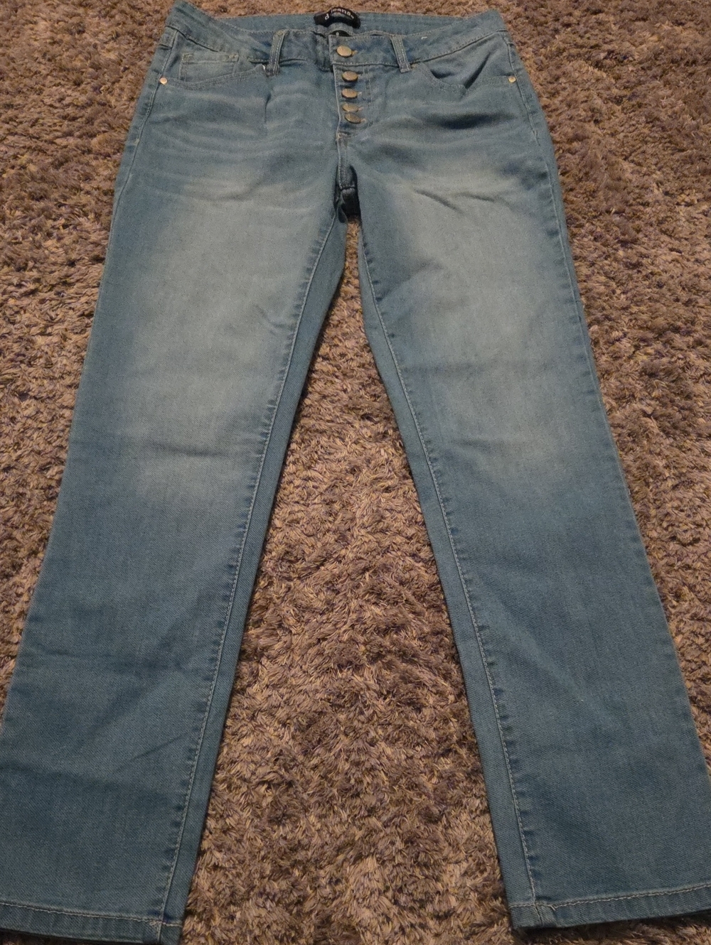 Women’s Mid Wash Blue Button-Fly Jeans